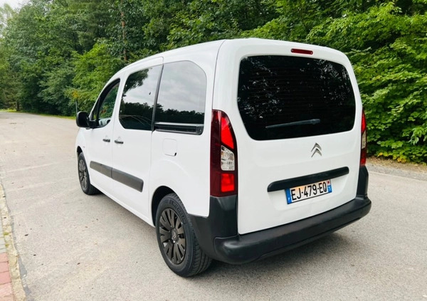 Citroen Berlingo cena 31999 przebieg: 230660, rok produkcji 2017 z Pakość małe 352